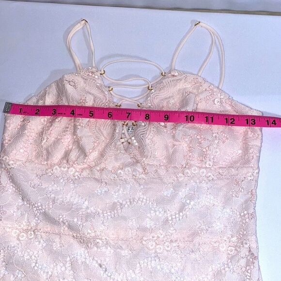Guess Pink Lace Top With Cross Lace Front Small - Picture 7 of 10
